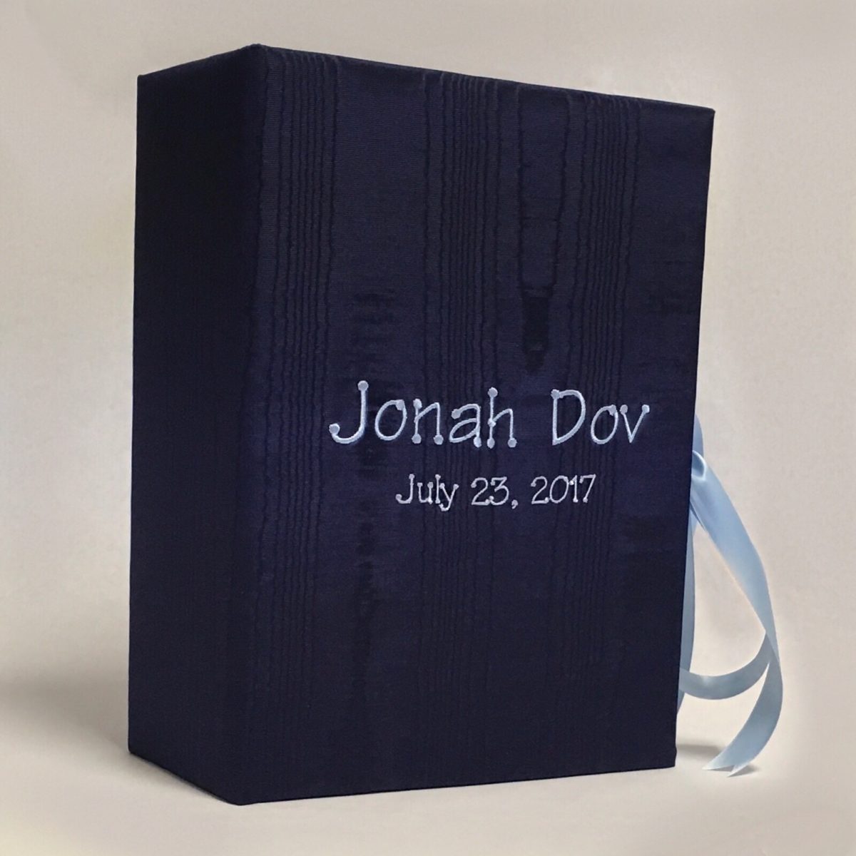 Custom Medium Baby Keepsake Box
