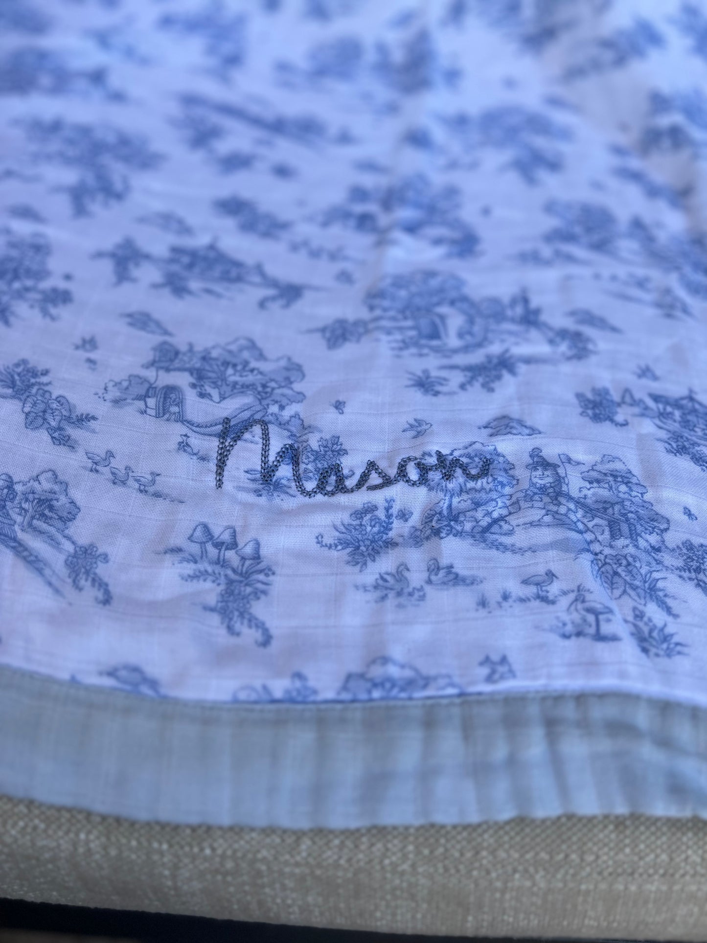 Toile Blanket | The Miri Collection